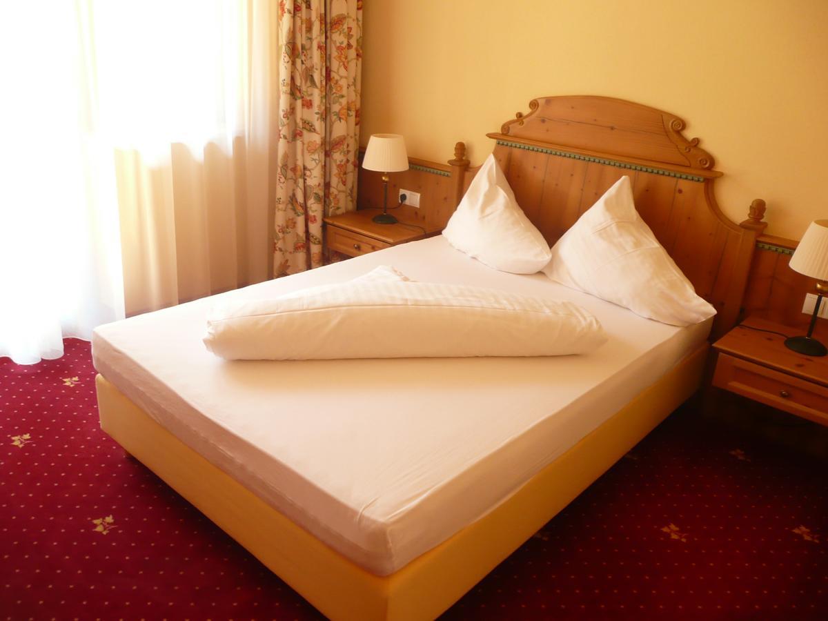 Hotel Gasthof Bruecke Mayrhofen Esterno foto
