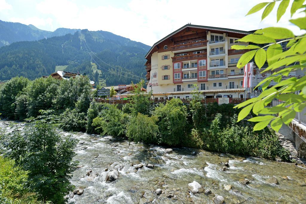 Hotel Gasthof Bruecke Mayrhofen Esterno foto